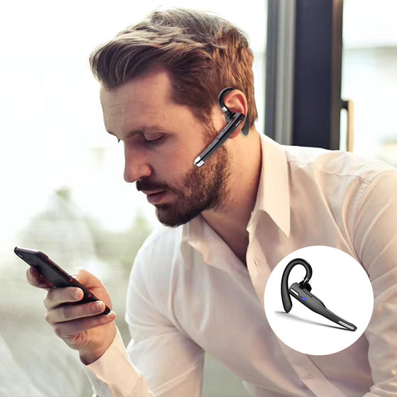 Kabelloses Bluetooth-Headset am Ohr