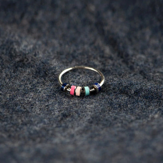 EMAILLE BEAD FIDGET RING