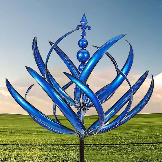 Blauer Windspinner aus Metall