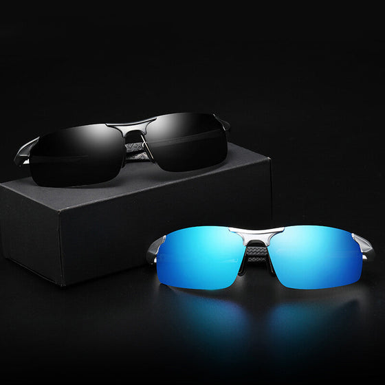 Selbsttönende Sonnenbrille mit blendfreien polarisierten Gläsern